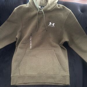 Under Armour Men's Green Pullover Hoodie